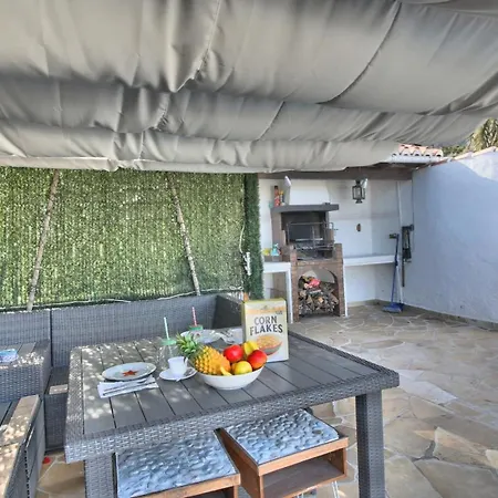 Paris By Carlosferien * デニア